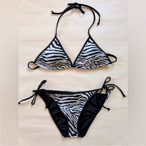 Zebra Bikini 2 Piece Set EUC Top Bottom Black White String Triangle Halt…